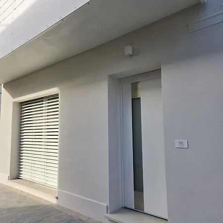 Aria Venice تيسّيرا